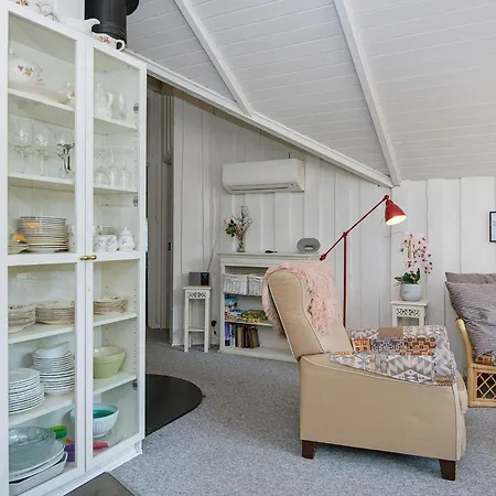 Forest Retreat In Bork Havn *