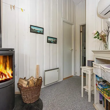 Feriehus Forest Retreat In Bork Havn *